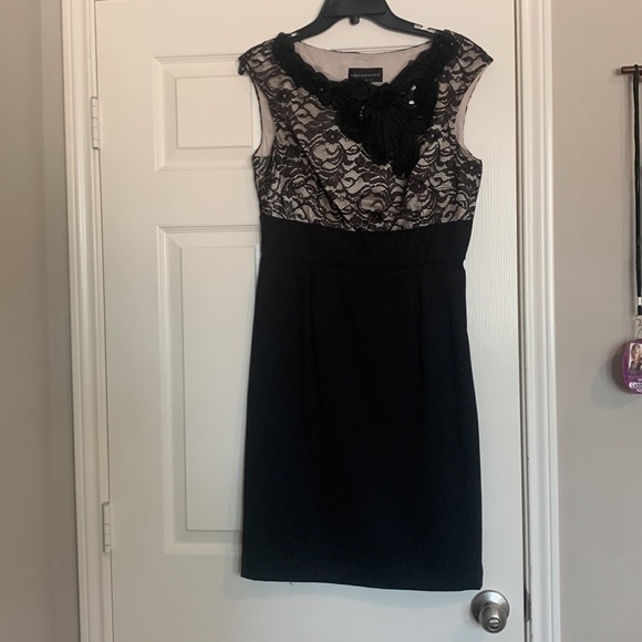 Connected Apparel Dress Special Occasion Black with Lace size 8. - Picture 10 of 15